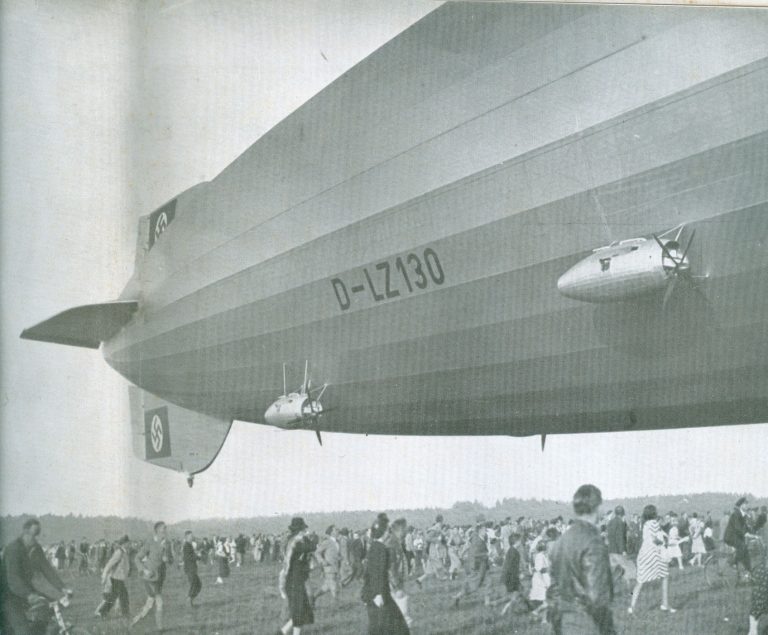 Zeppelin prateado